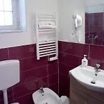Sweet Moon Bed & Breakfast 3*
